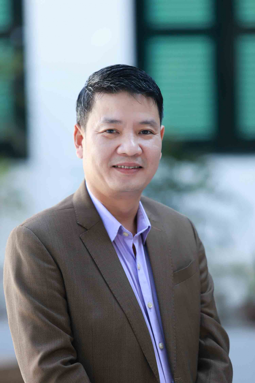 Nguyễn Hoàng Cầm – Phó giám đốc