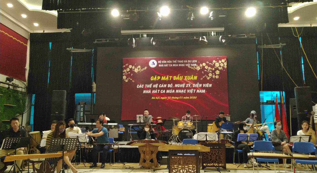 Các nghệ sĩ nhà hát cùng nhau chia sẻ đẩy lùi dịch Covid-19