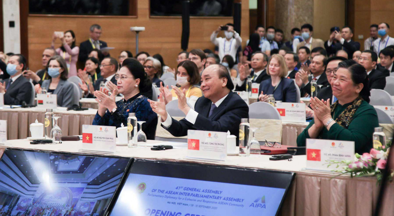 AIPA niềm tin sáng chói