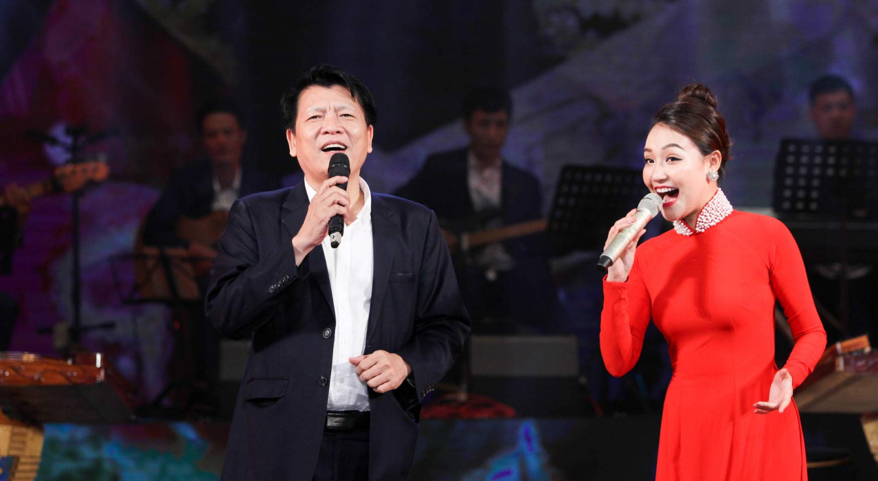 Nếp Nhăn Nụ Cười