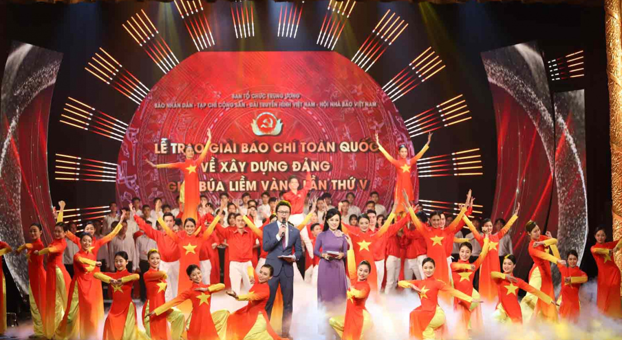 Lễ trao ” Giải Búa liềm Vàng” lần thứ V năm 2020