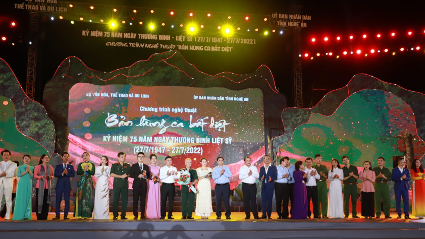 Chương Trình Nghệ Thuật ” Bản Hùng Ca Bất Diệt”!