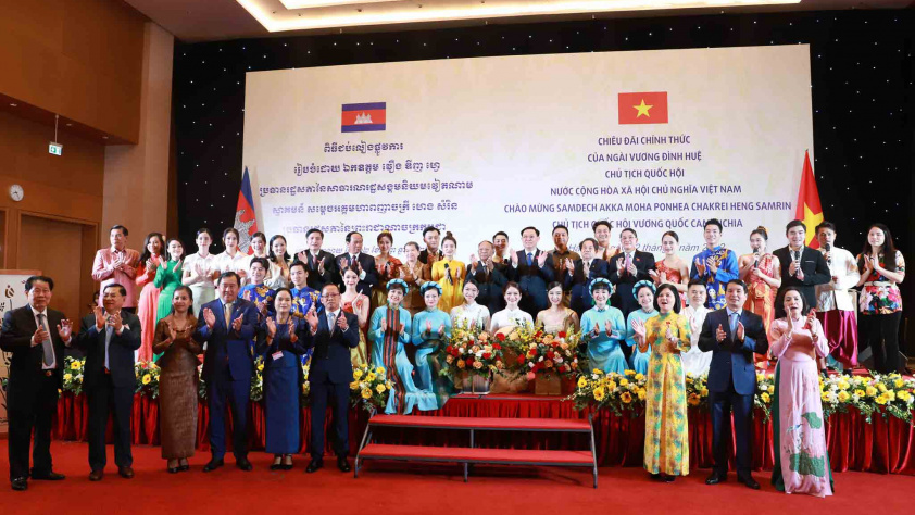 Chương trình nghệ thuật chào mừng Chủ tịch Quốc hội Vương quốc Campuchia thăm Việt Nam