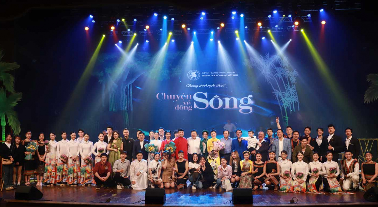 Chương trình nghệ thuật: ”Chuyện Về Dòng Sông”