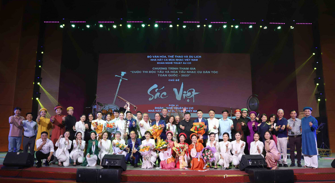 ?GIẢI THƯỞNG CAO QUÍ?ĐẾN TỪ NỖ LỰC KHÔNG NGỪNG