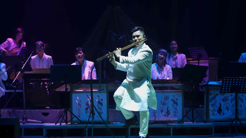 Độc Tấu Sáo – Hoa Nắng