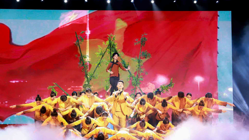 CHƯƠNG TRÌNH NGHỆ THUẬT “ VINH QUANG CÔNG ĐOÀN VIỆT NAM ”