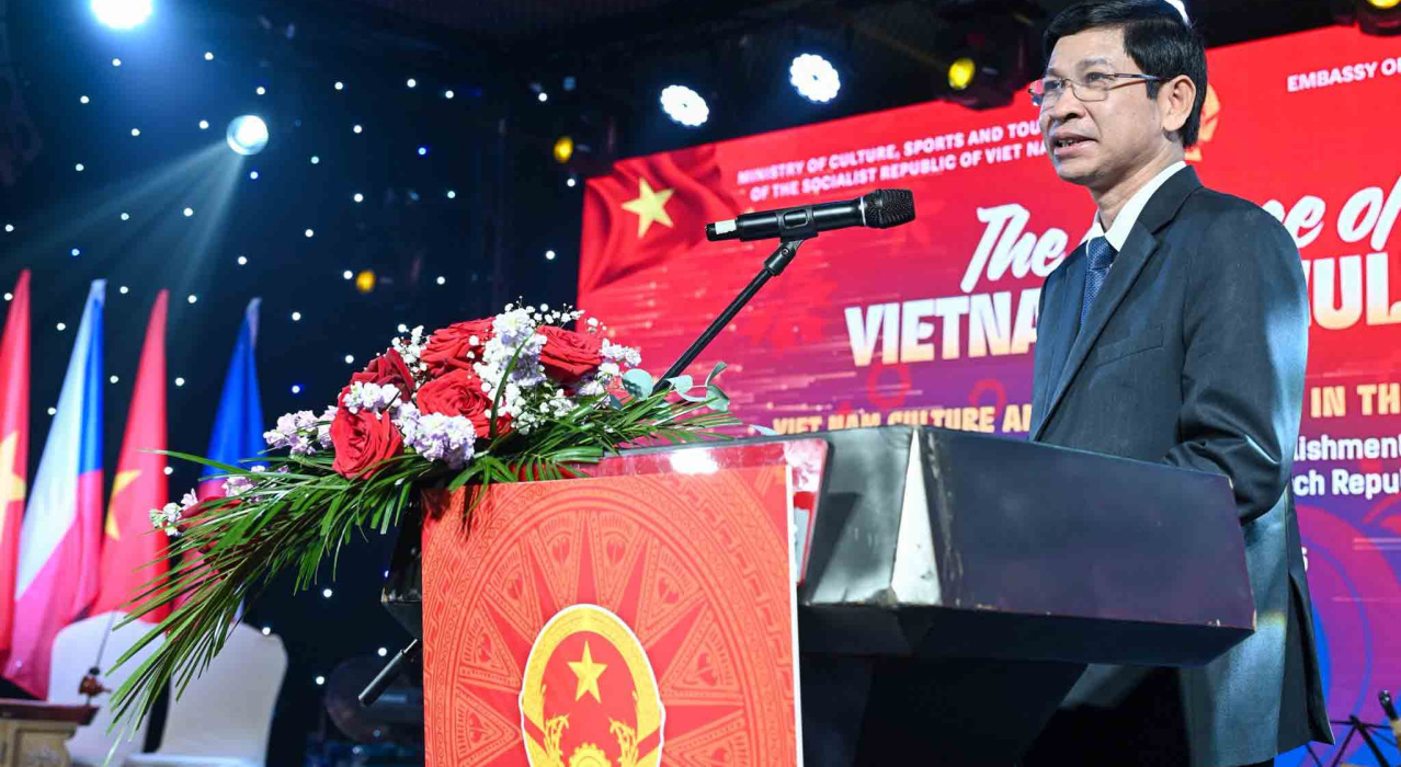 Chương trình nghệ thuật “Tinh hoa văn hóa Việt Nam”