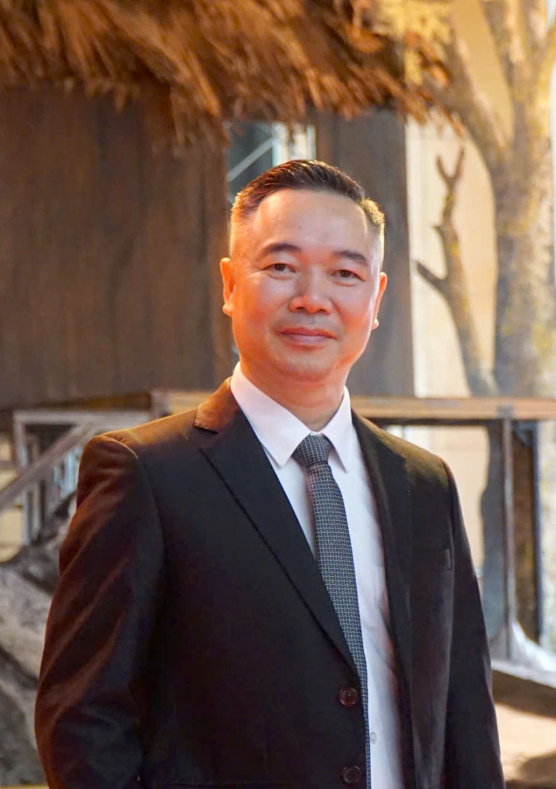 NSƯT Lê Khánh Toàn – phó giám đốc