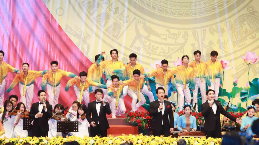 NHÀ HÁT CA MÚA NHẠC QUỐC GIA VIỆT NAM BIỂU DIỄN TẠI LỄ KỶ NIỆM 80 NĂM QUỐC HỘI VIỆT NAM